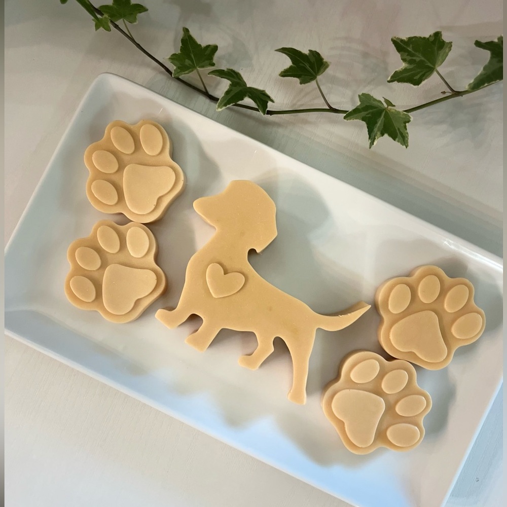 HAND CRAFTED Soap Handmade PUPPY LOVE Please see below for more details